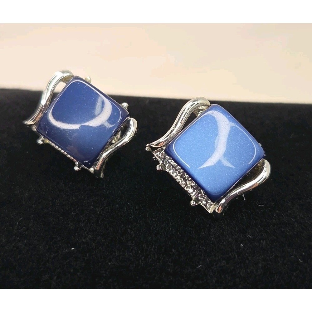 Vintage Coro Blue Moonglow Thermoset Clip On Earrings Silver Tone Mid Cent Mod